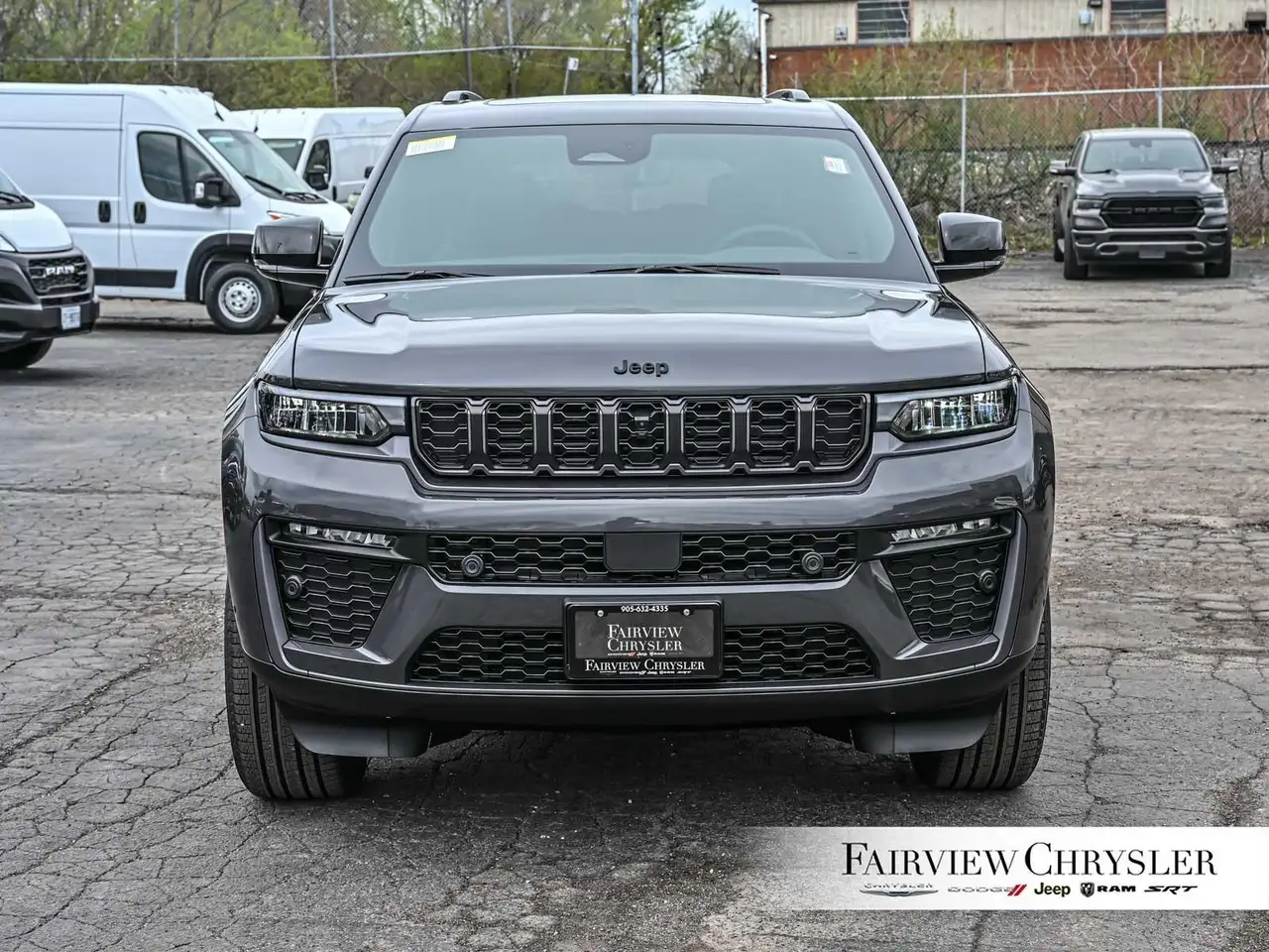 Jeep Grand Cherokee снимка Jeep Grand Cherokee
