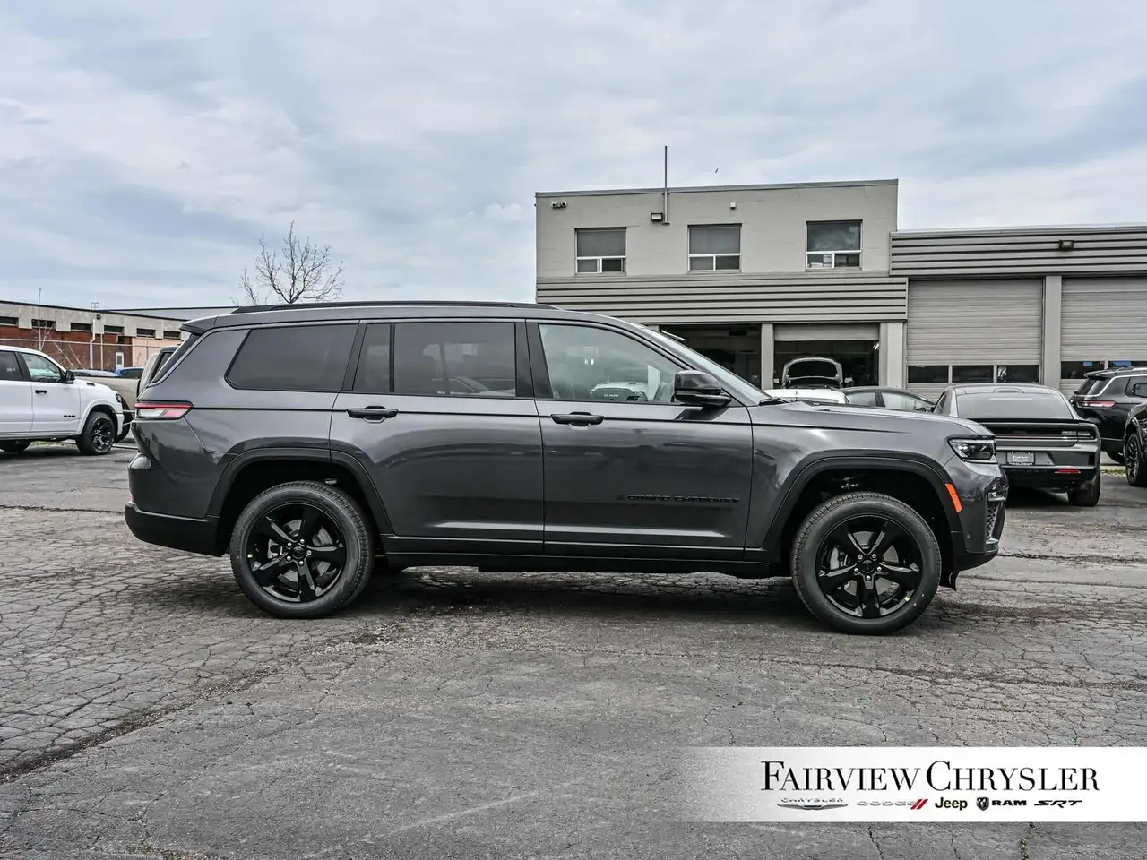 Jeep Grand Cherokee снимка Jeep Grand Cherokee