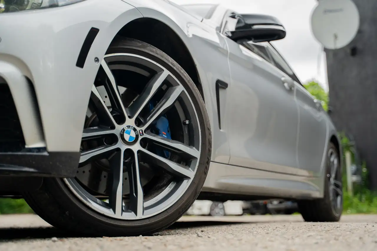 BMW 4 Series снимка BMW 4 Series