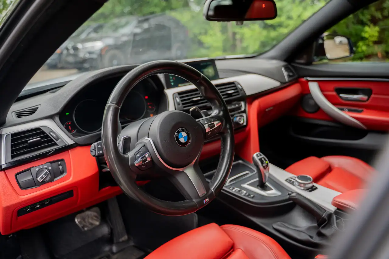 BMW 4 Series снимка BMW 4 Series