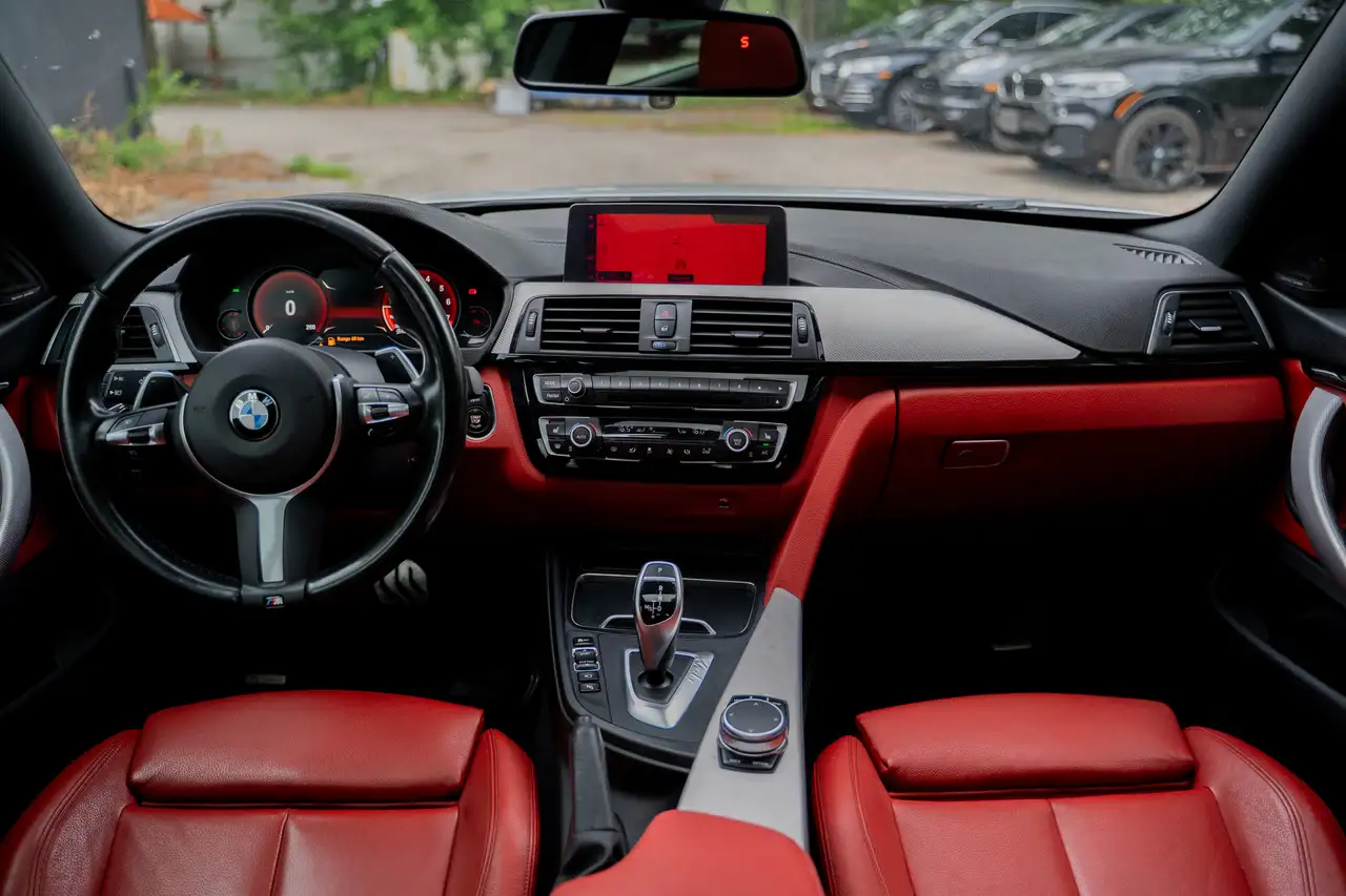 BMW 4 Series снимка BMW 4 Series