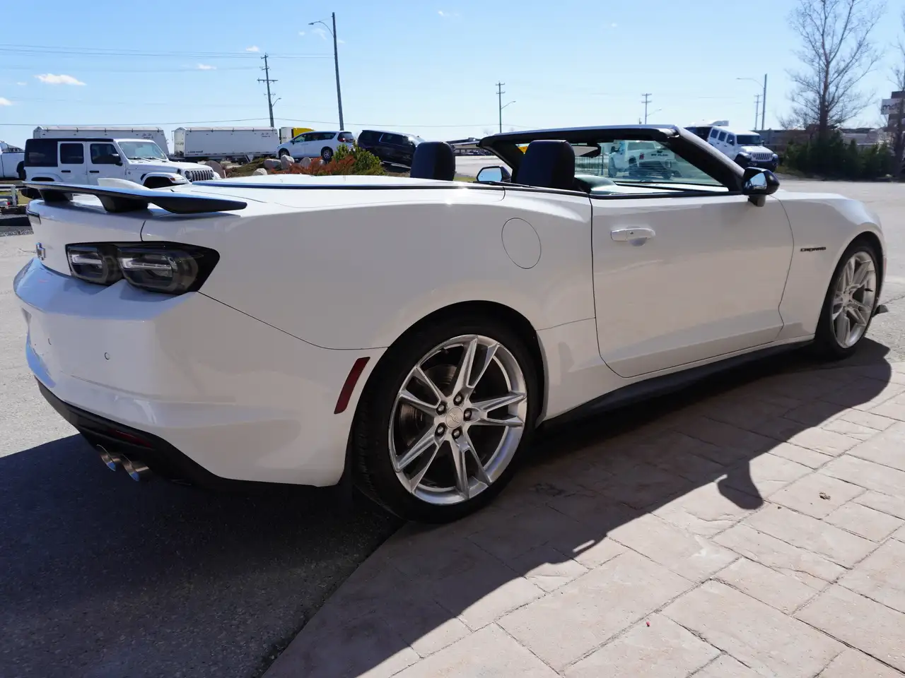 Chevrolet Camaro снимка Chevrolet Camaro