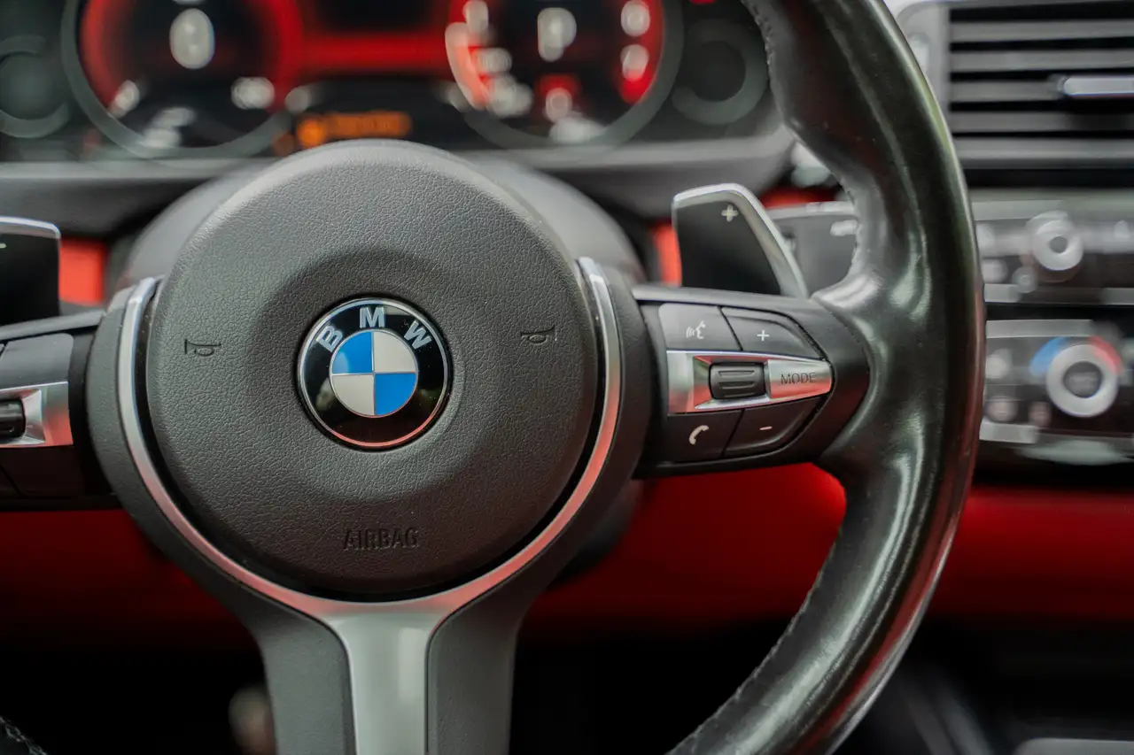 BMW 4 Series снимка BMW 4 Series