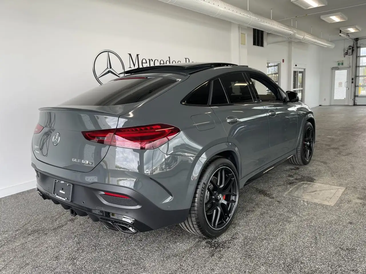 Mercedes-Benz GLE снимка Mercedes-Benz GLE