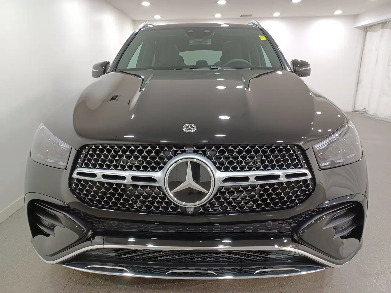 Mercedes-Benz GLE снимка Mercedes-Benz GLE