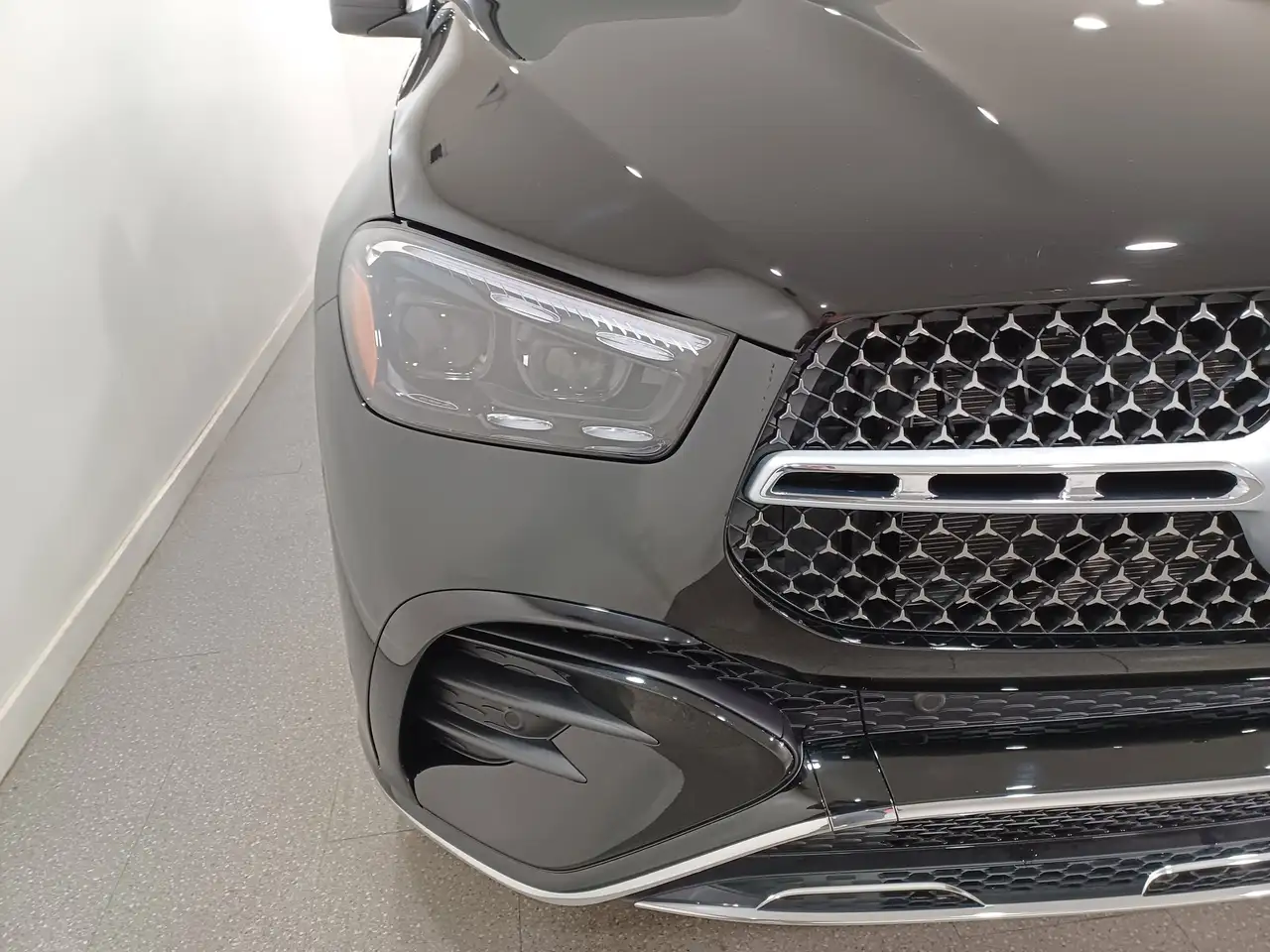 Mercedes-Benz GLE снимка Mercedes-Benz GLE