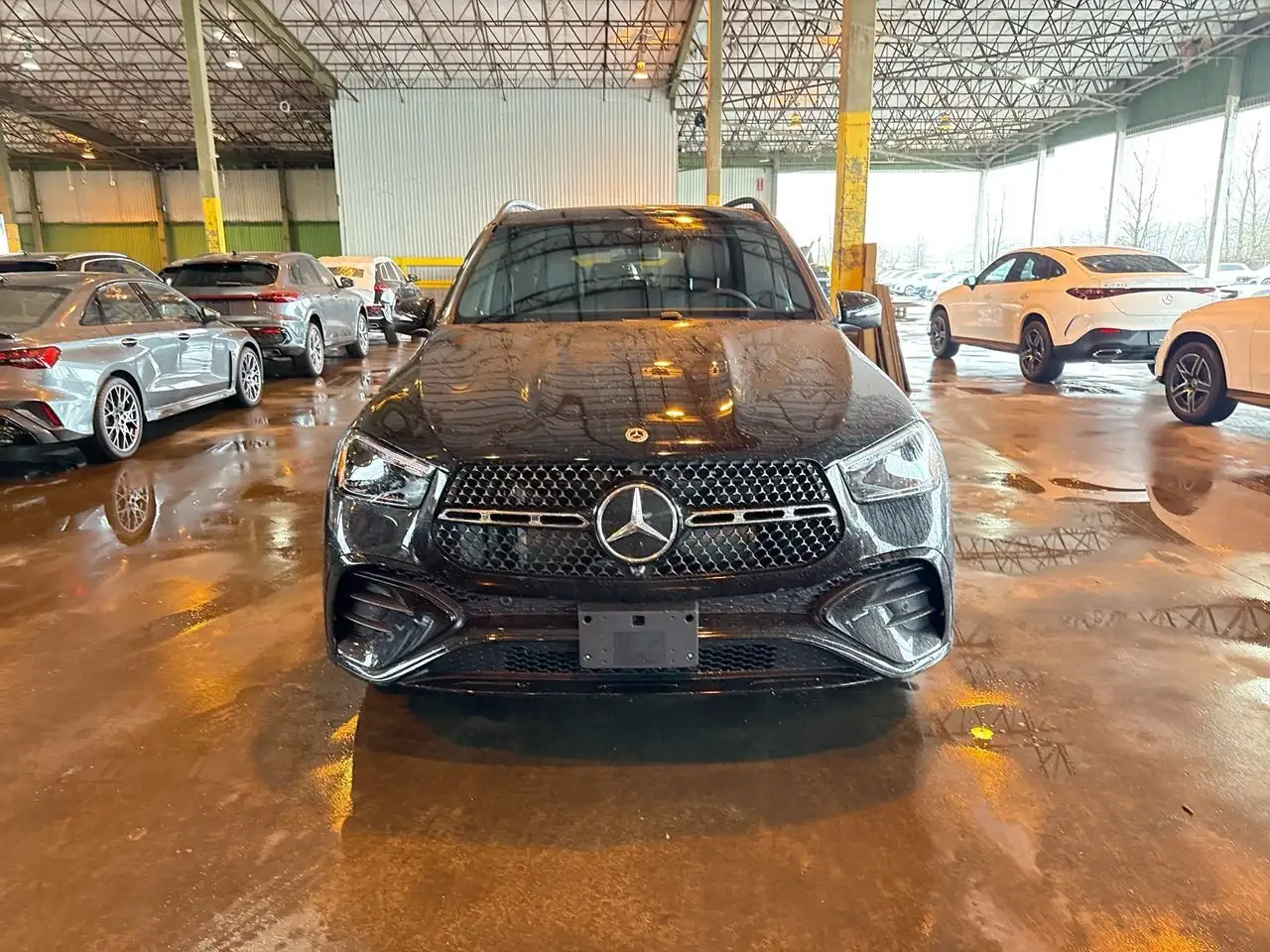 Mercedes-Benz GLE снимка Mercedes-Benz GLE