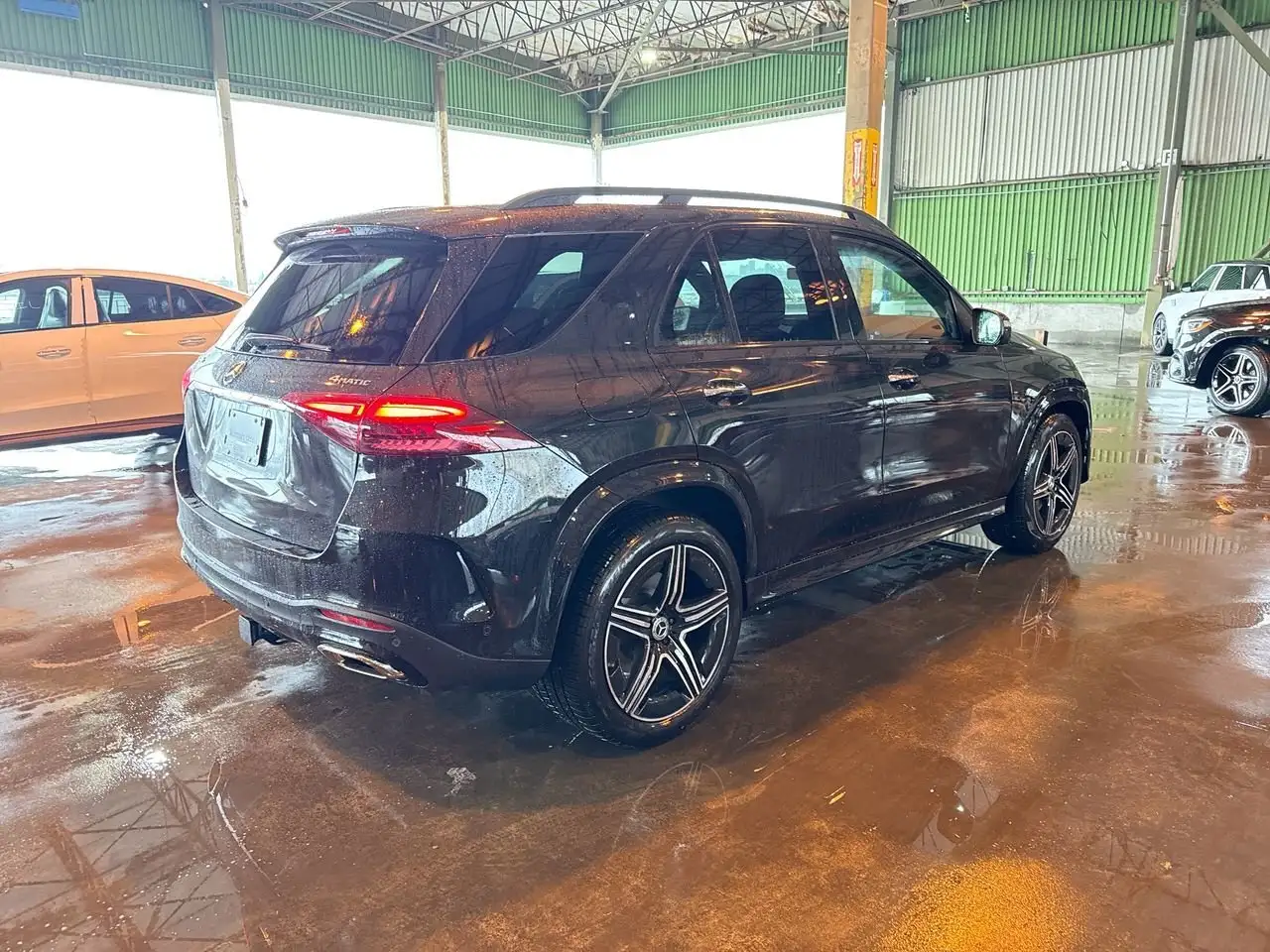 Mercedes-Benz GLE снимка Mercedes-Benz GLE