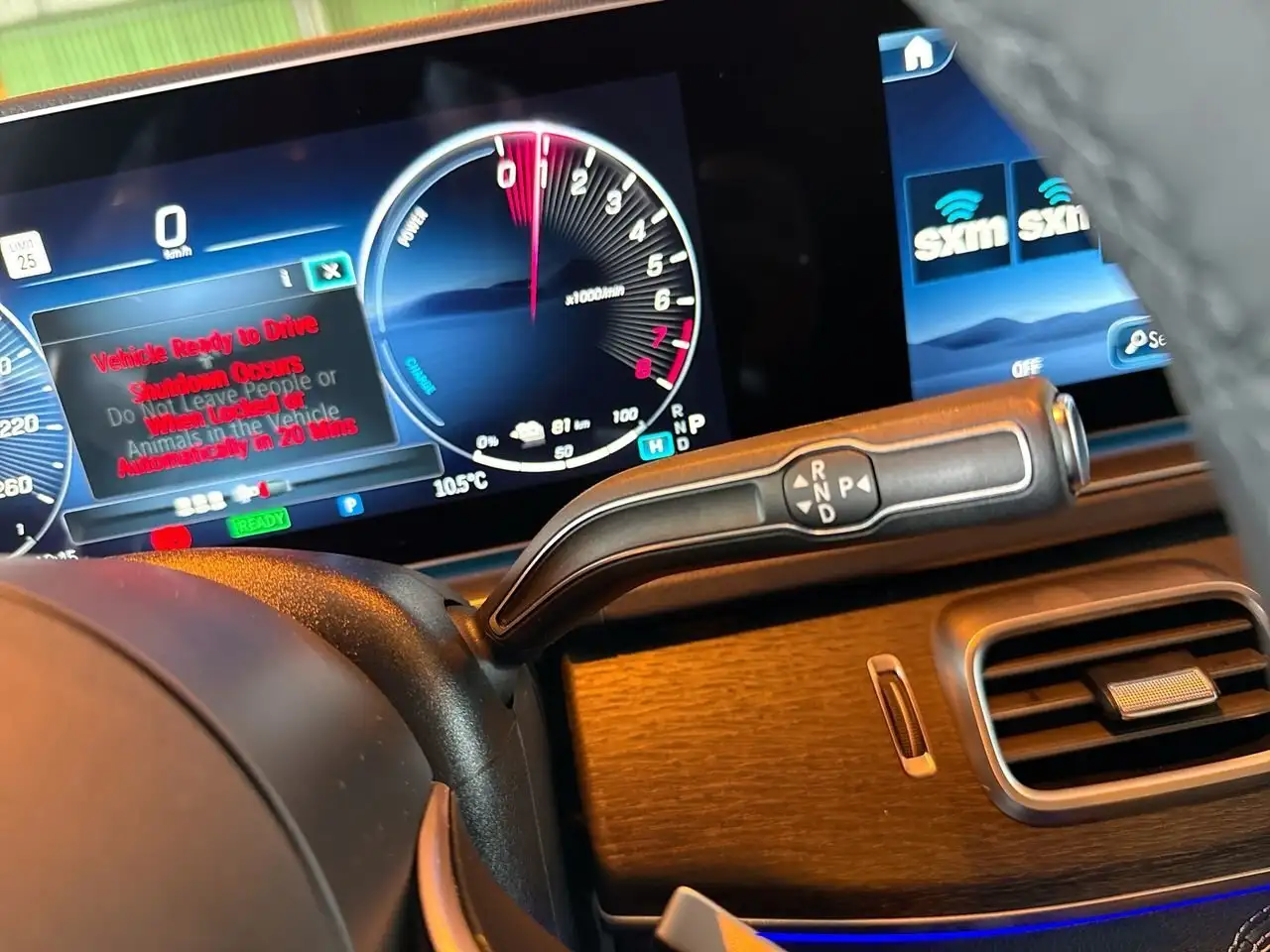 Mercedes-Benz GLE снимка Mercedes-Benz GLE