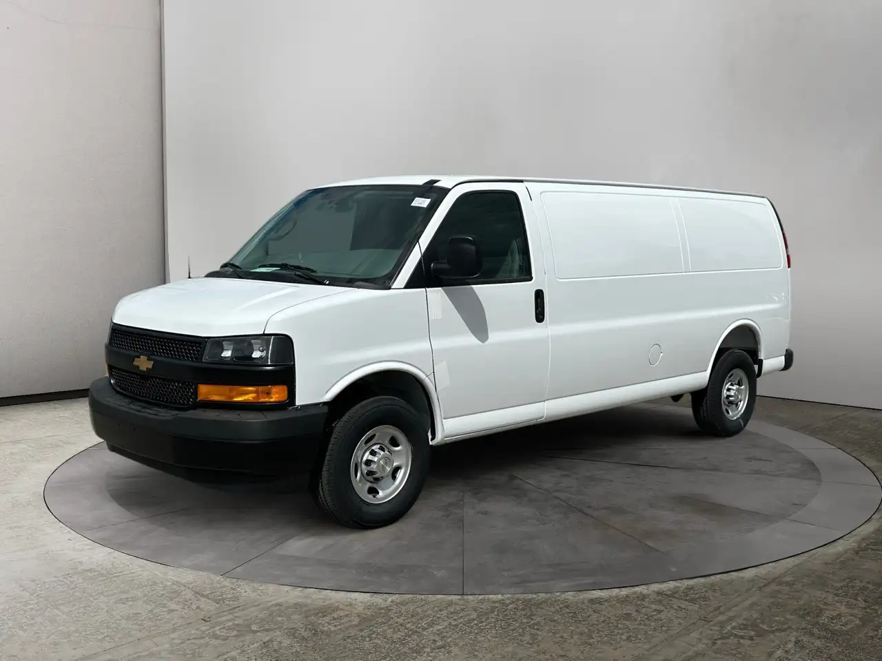 2026 Chevrolet Express 2500