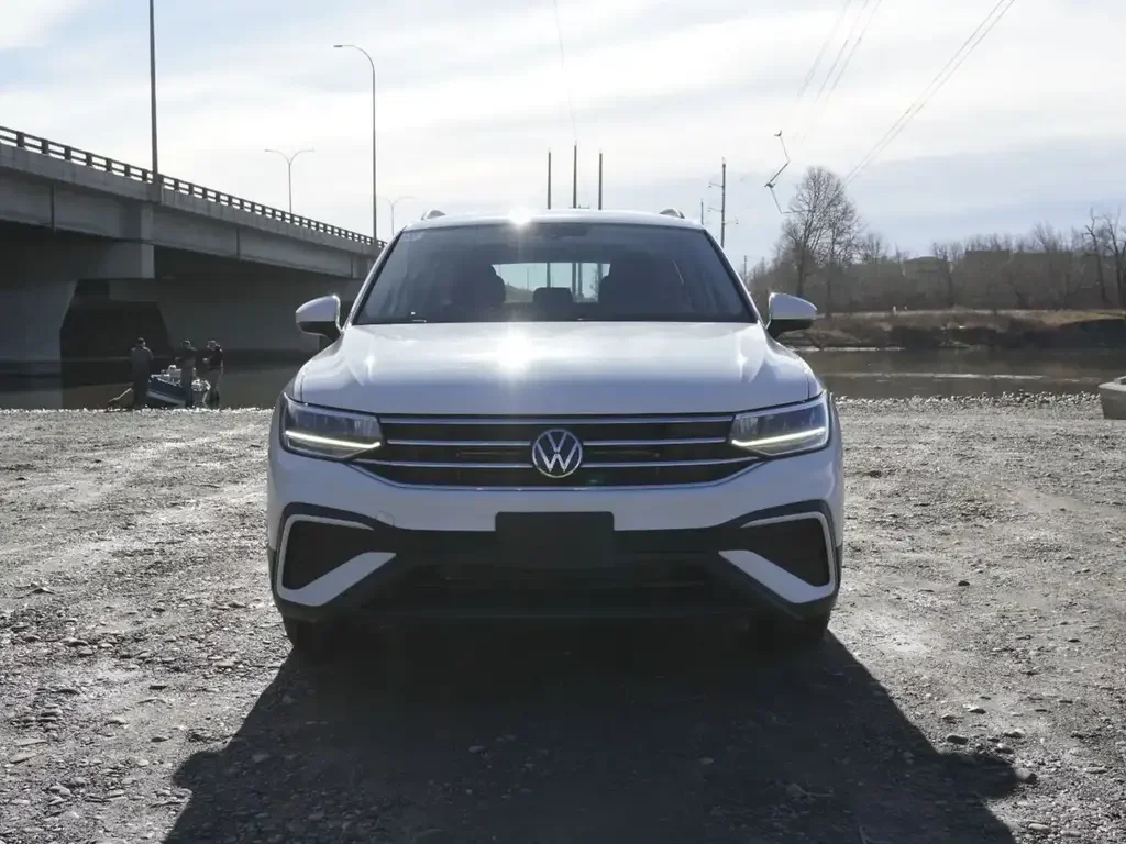 Volkswagen Tiguan снимка Volkswagen Tiguan