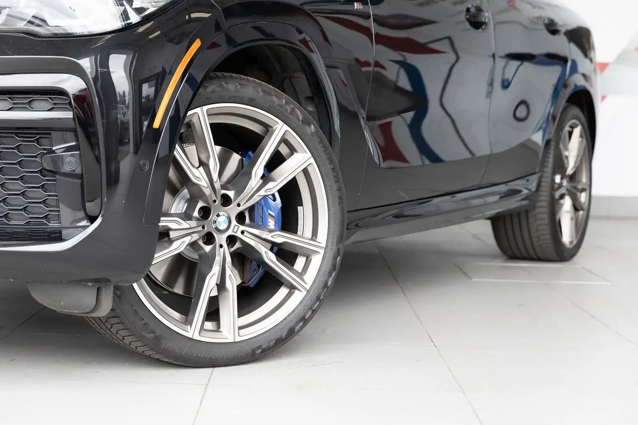 2023 BMW X6