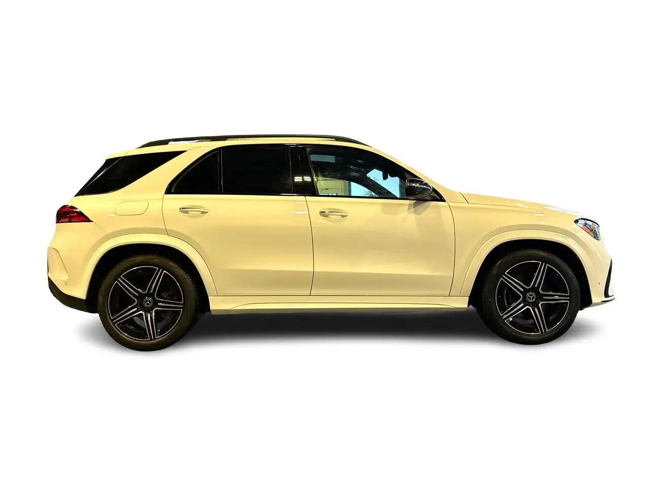 Mercedes-Benz GLE снимка Mercedes-Benz GLE
