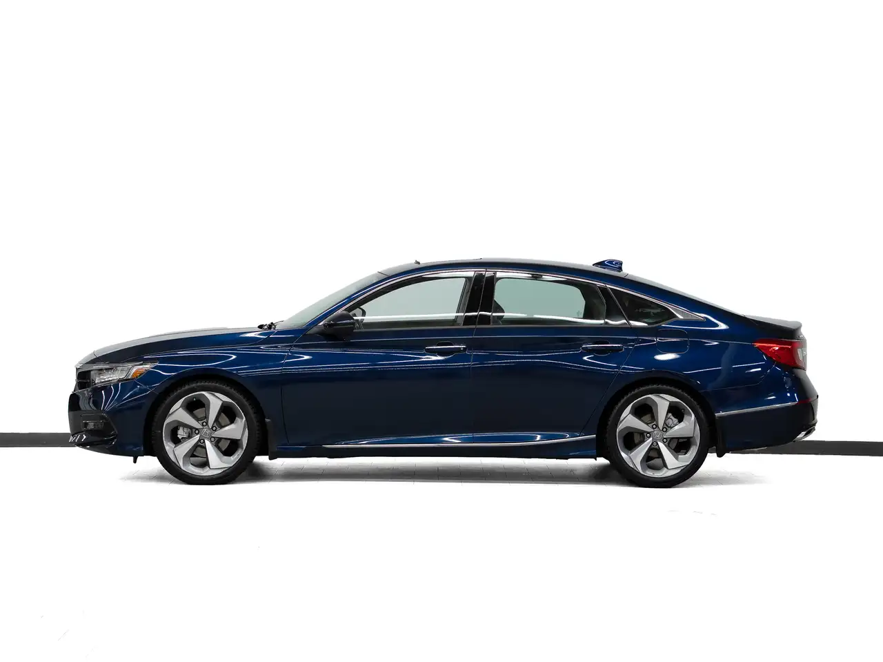 Honda Accord photo Honda Accord