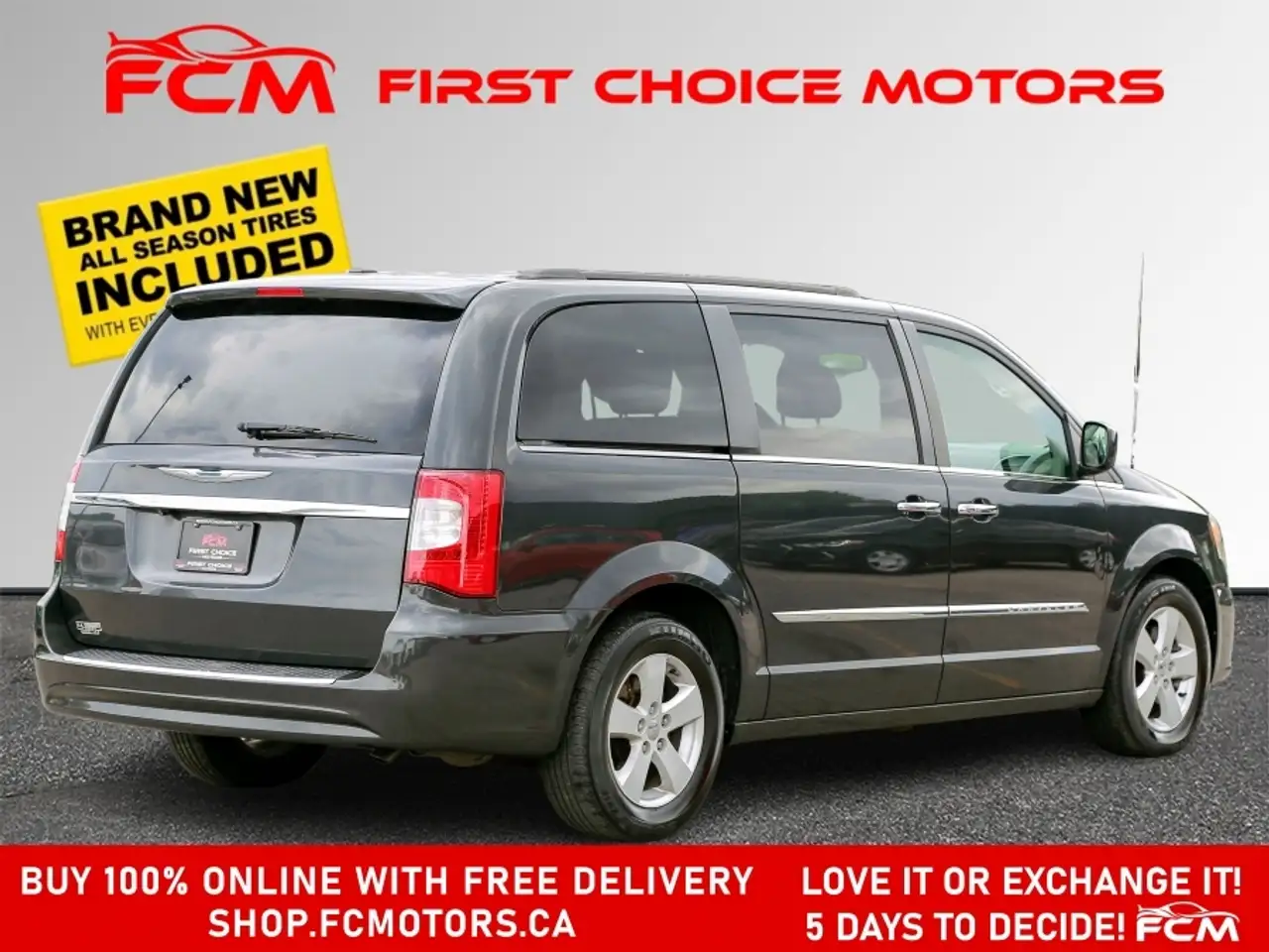 Chrysler Town & Country photo Chrysler Town & Country