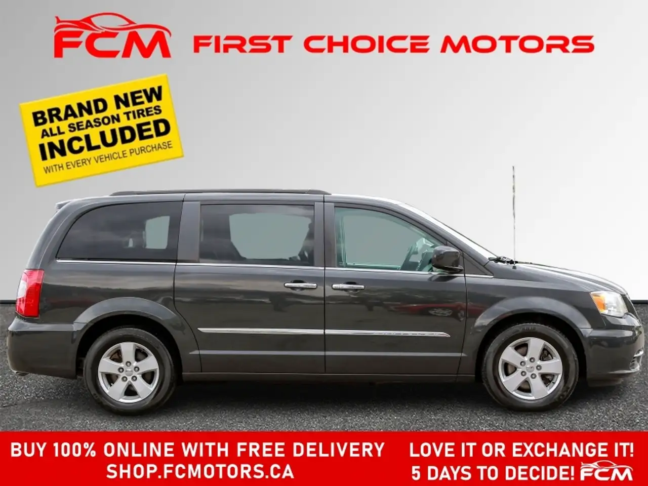 Chrysler Town & Country photo Chrysler Town & Country
