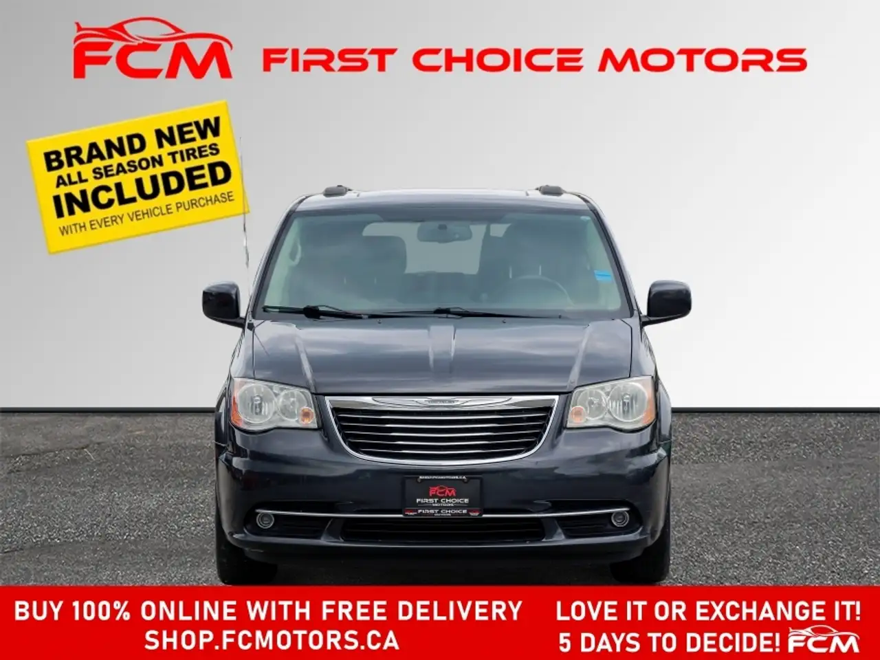 Chrysler Town & Country photo Chrysler Town & Country