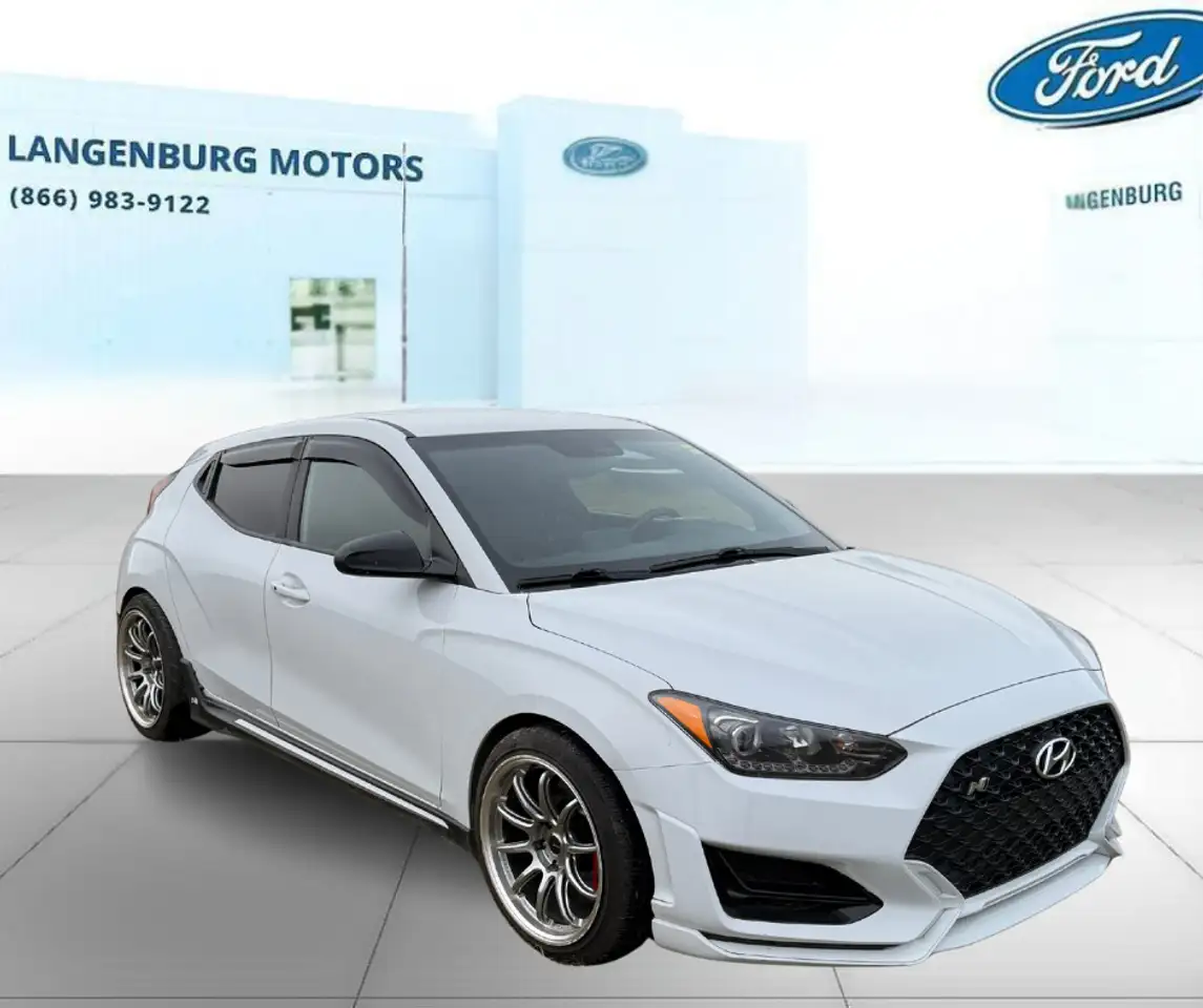 Hyundai VELOSTER photo Hyundai VELOSTER