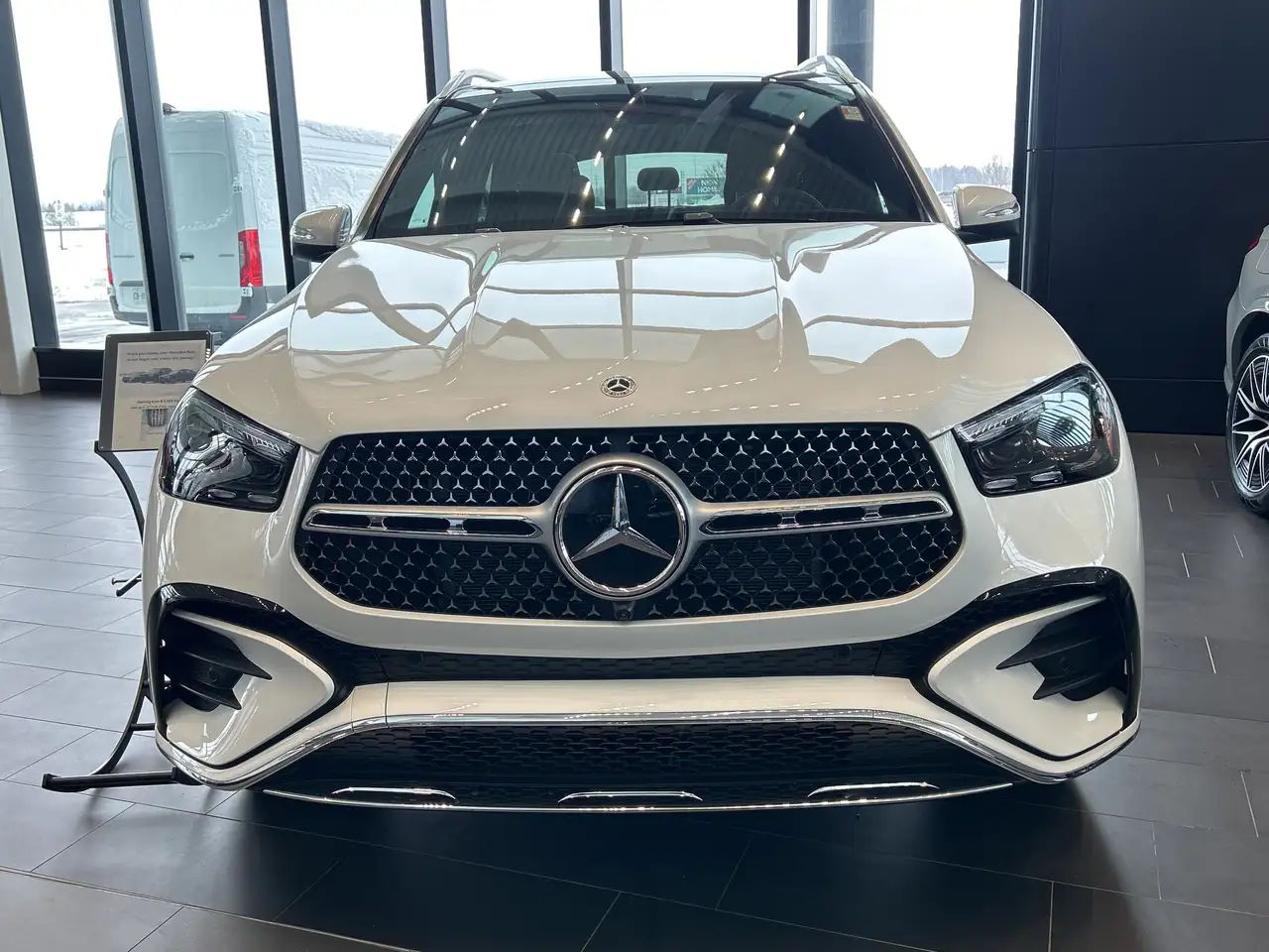 Mercedes-Benz GLE снимка Mercedes-Benz GLE