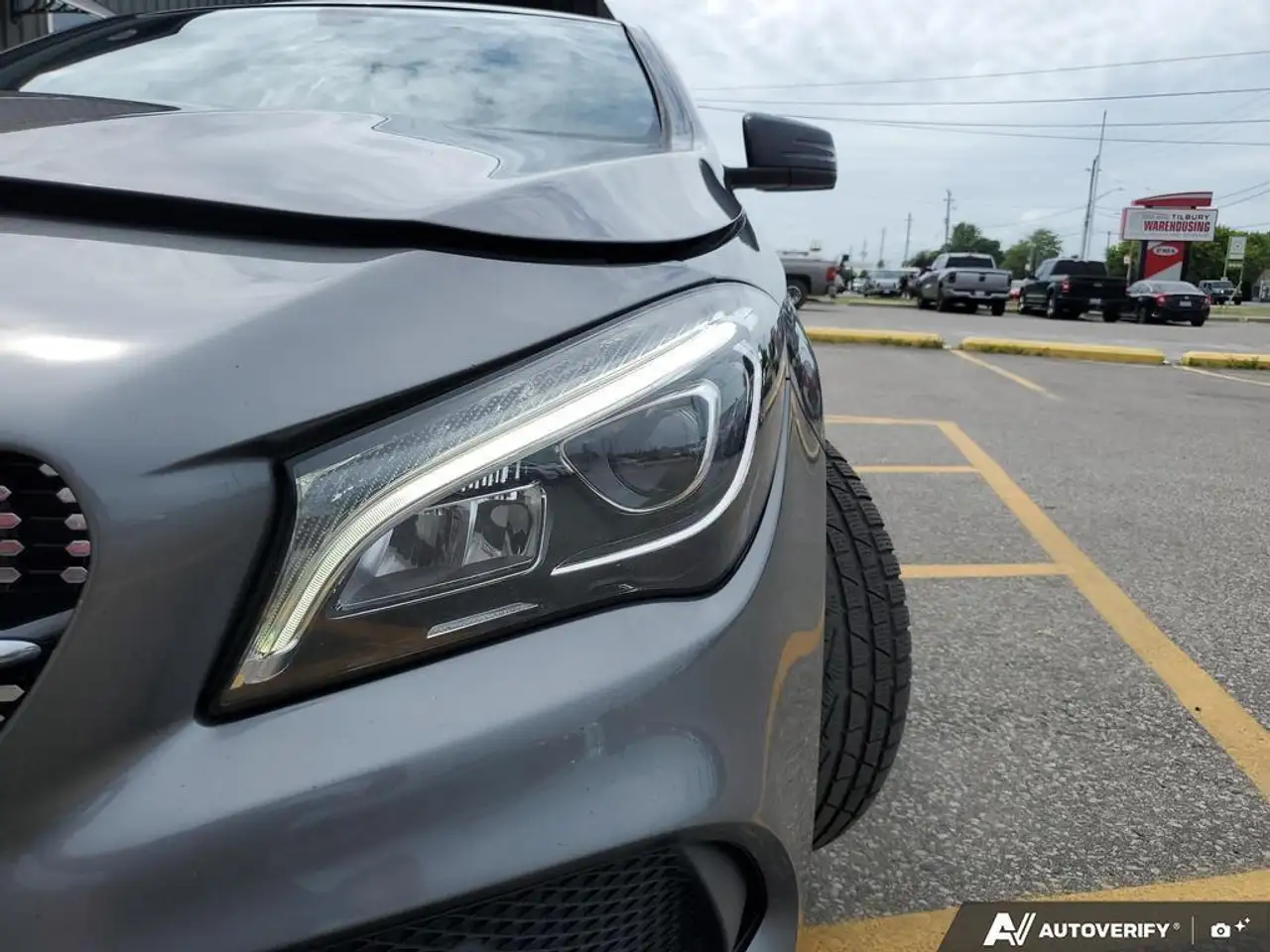 Mercedes-Benz CLA photo Mercedes-Benz CLA