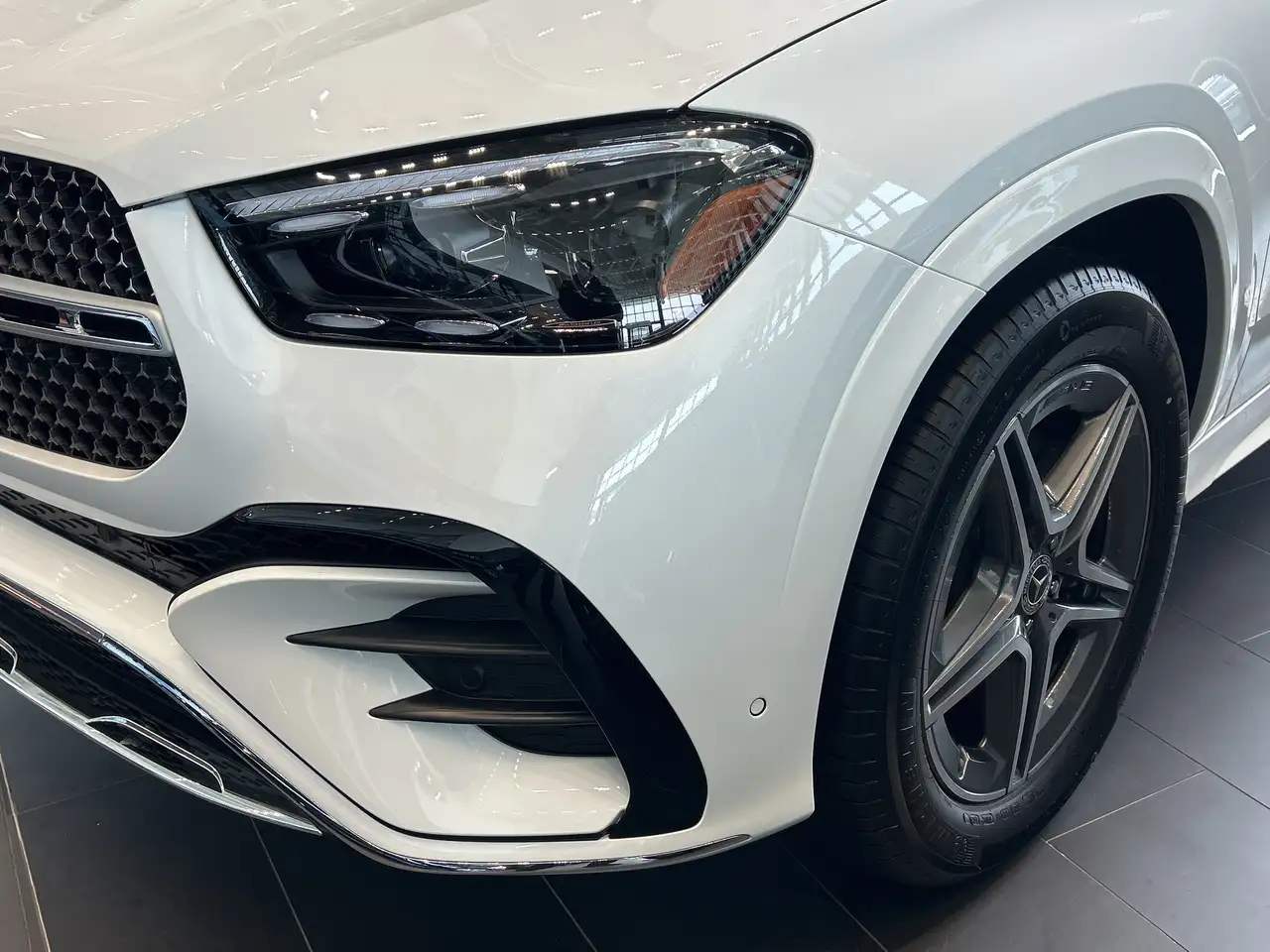 Mercedes-Benz GLE снимка Mercedes-Benz GLE
