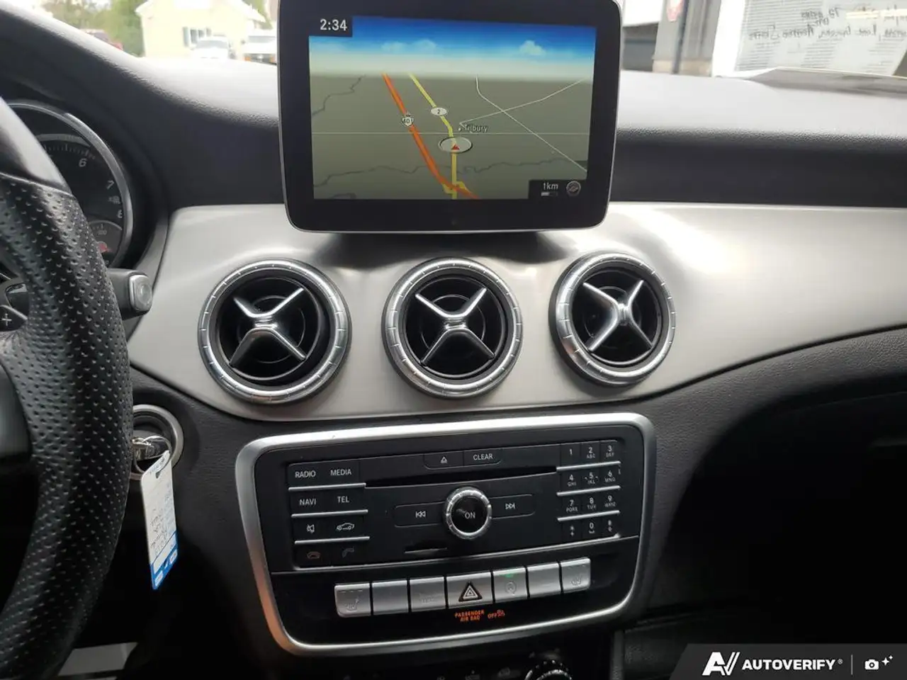 Mercedes-Benz CLA photo Mercedes-Benz CLA