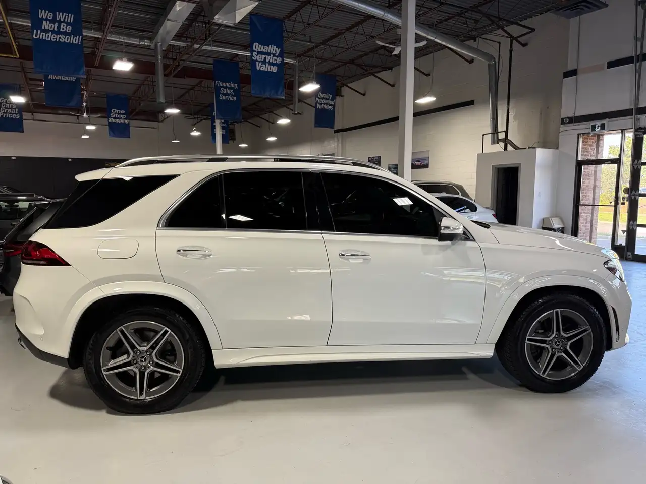 Mercedes-Benz GLE снимка Mercedes-Benz GLE