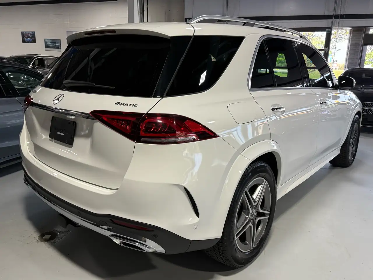 Mercedes-Benz GLE снимка Mercedes-Benz GLE