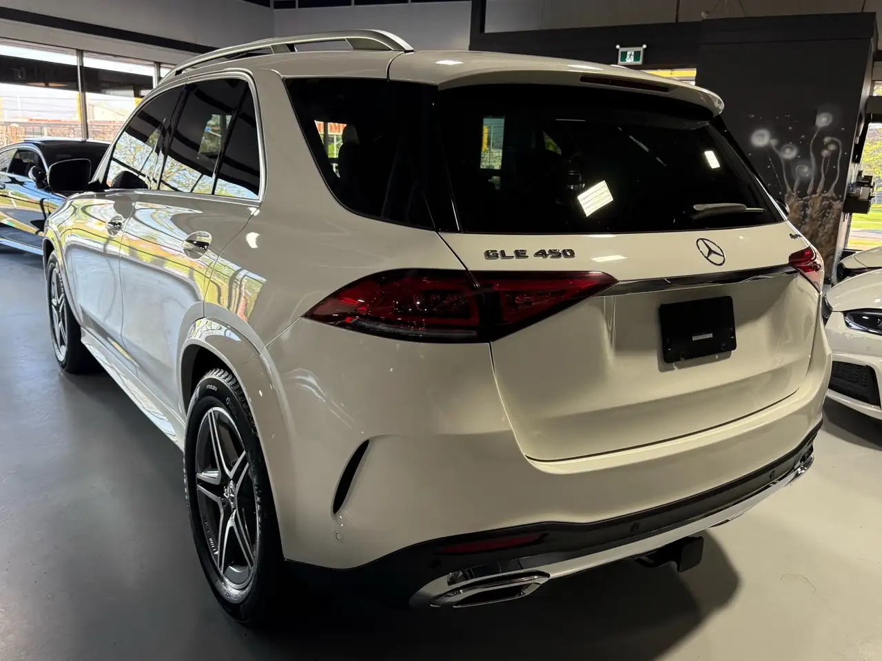 Mercedes-Benz GLE снимка Mercedes-Benz GLE