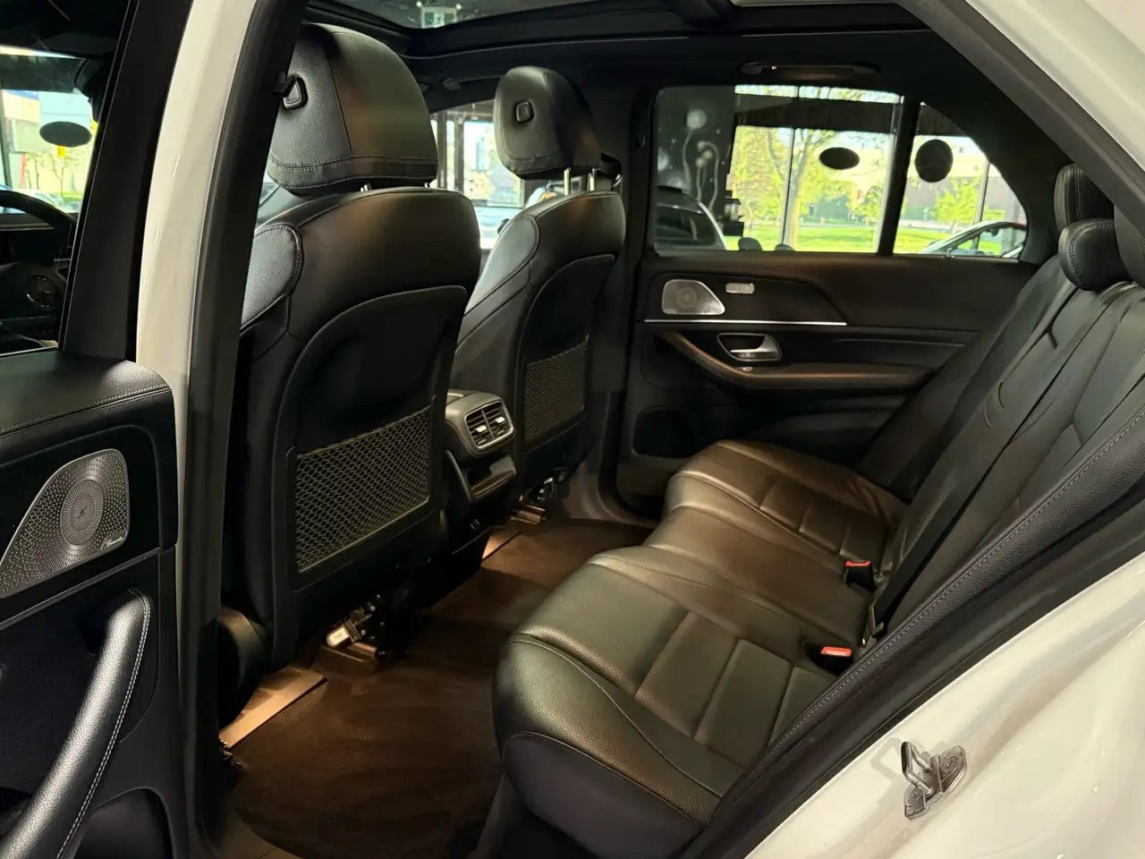 Mercedes-Benz GLE снимка Mercedes-Benz GLE