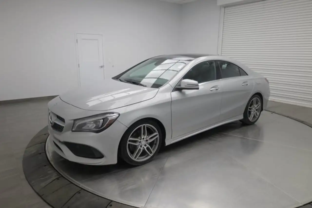 Mercedes-Benz CLA fotografie Mercedes-Benz CLA