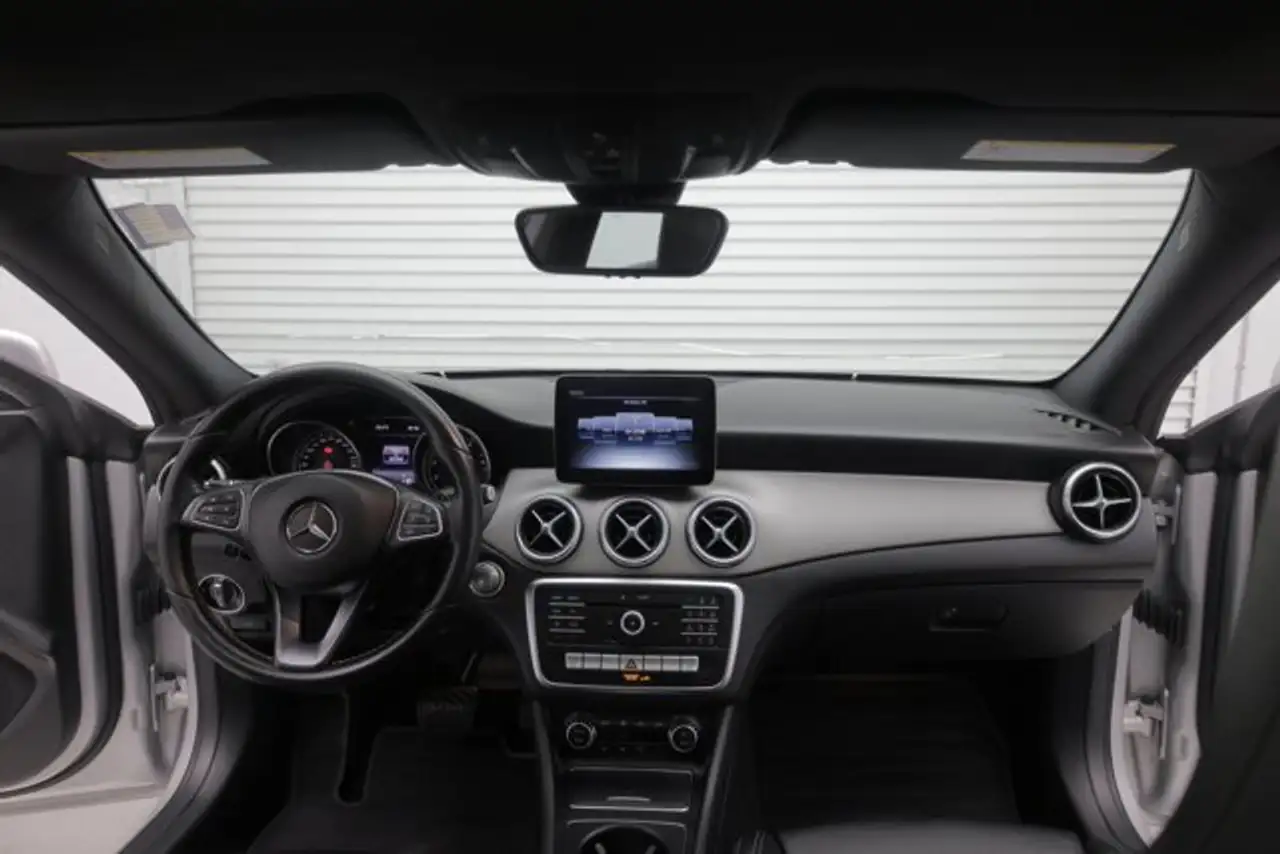 Mercedes-Benz CLA fotografie Mercedes-Benz CLA