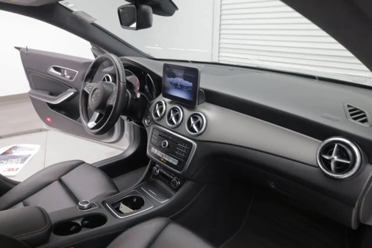 Mercedes-Benz CLA fotografie Mercedes-Benz CLA