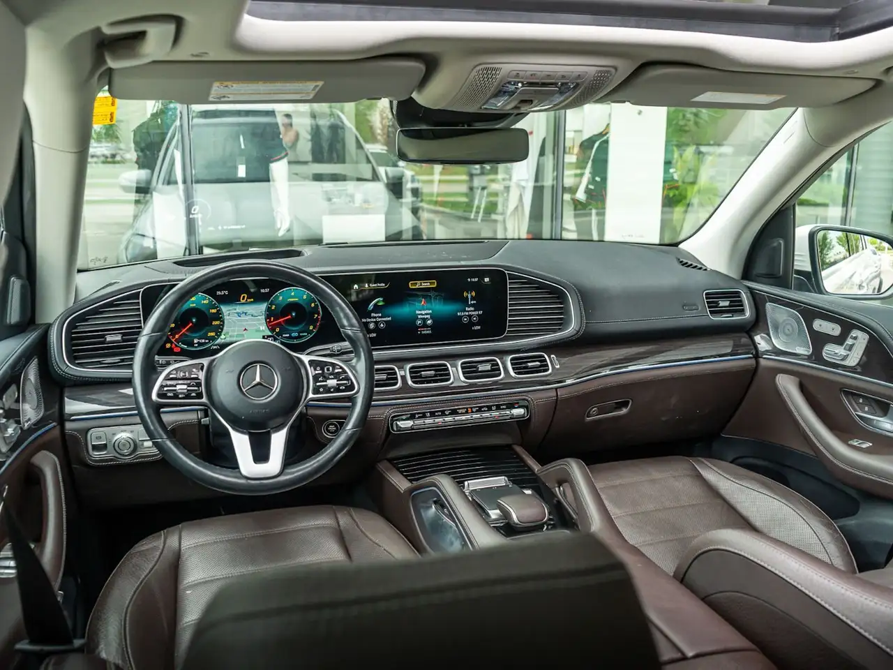 Mercedes-Benz GLE снимка Mercedes-Benz GLE