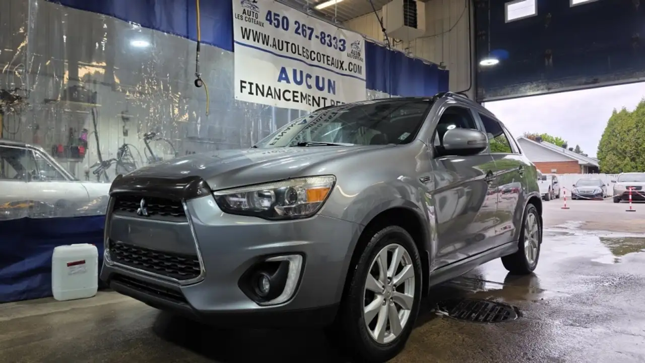 2015 Mitsubishi RVR