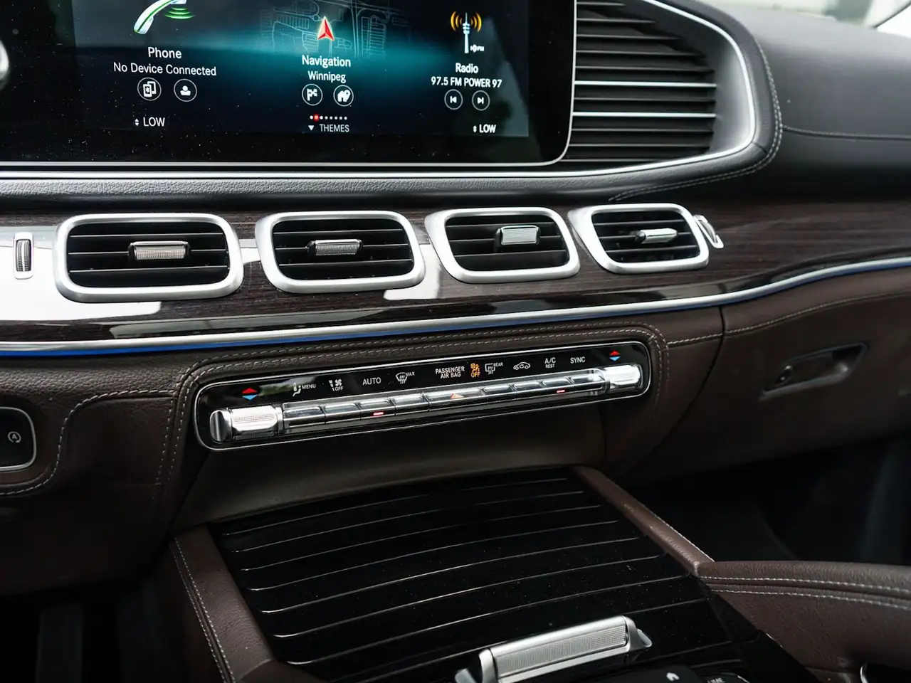 Mercedes-Benz GLE снимка Mercedes-Benz GLE