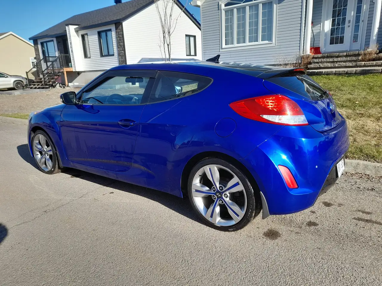 Hyundai VELOSTER снимка Hyundai VELOSTER