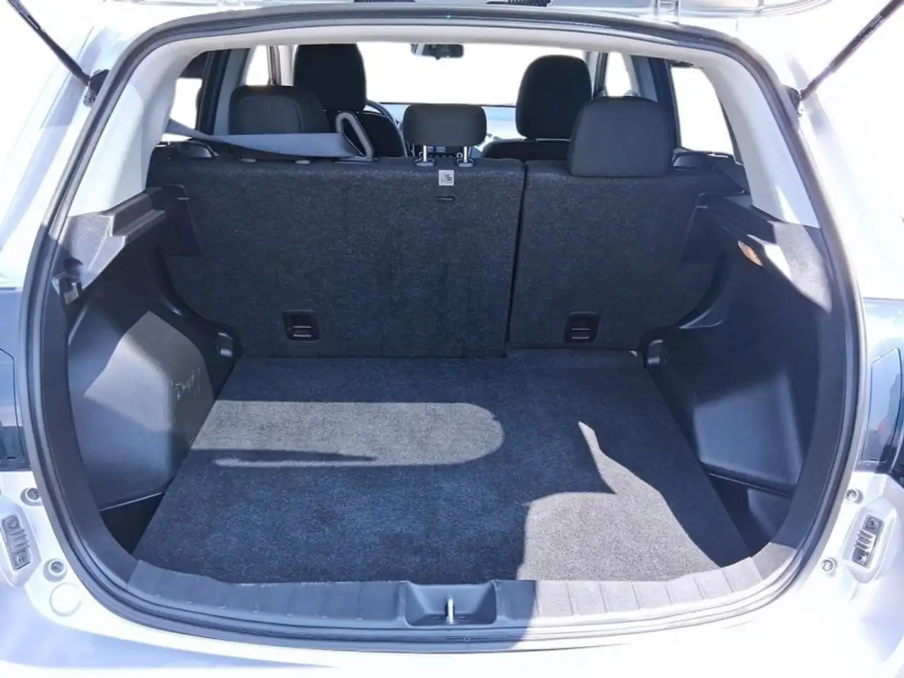 Mitsubishi RVR снимка Mitsubishi RVR