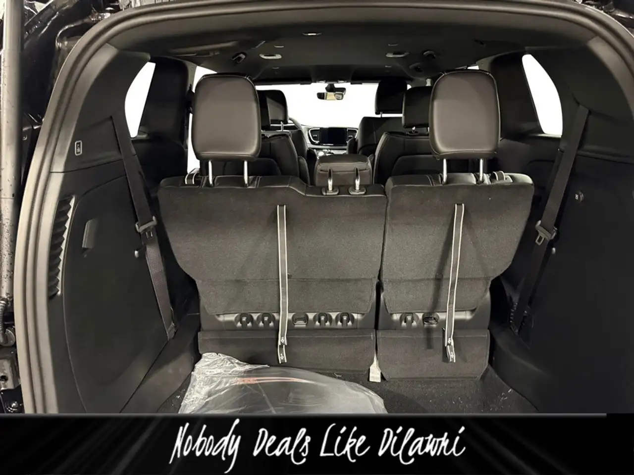 Chrysler Grand Caravan photo Chrysler Grand Caravan