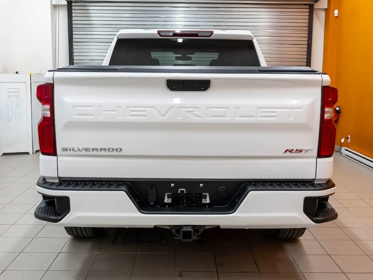Chevrolet Silverado 1500 photo Chevrolet Silverado 1500