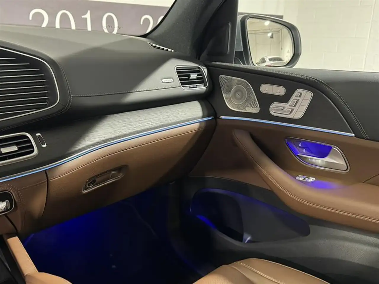 Mercedes-Benz GLE снимка Mercedes-Benz GLE