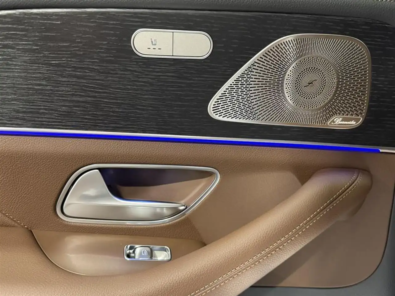 Mercedes-Benz GLE снимка Mercedes-Benz GLE
