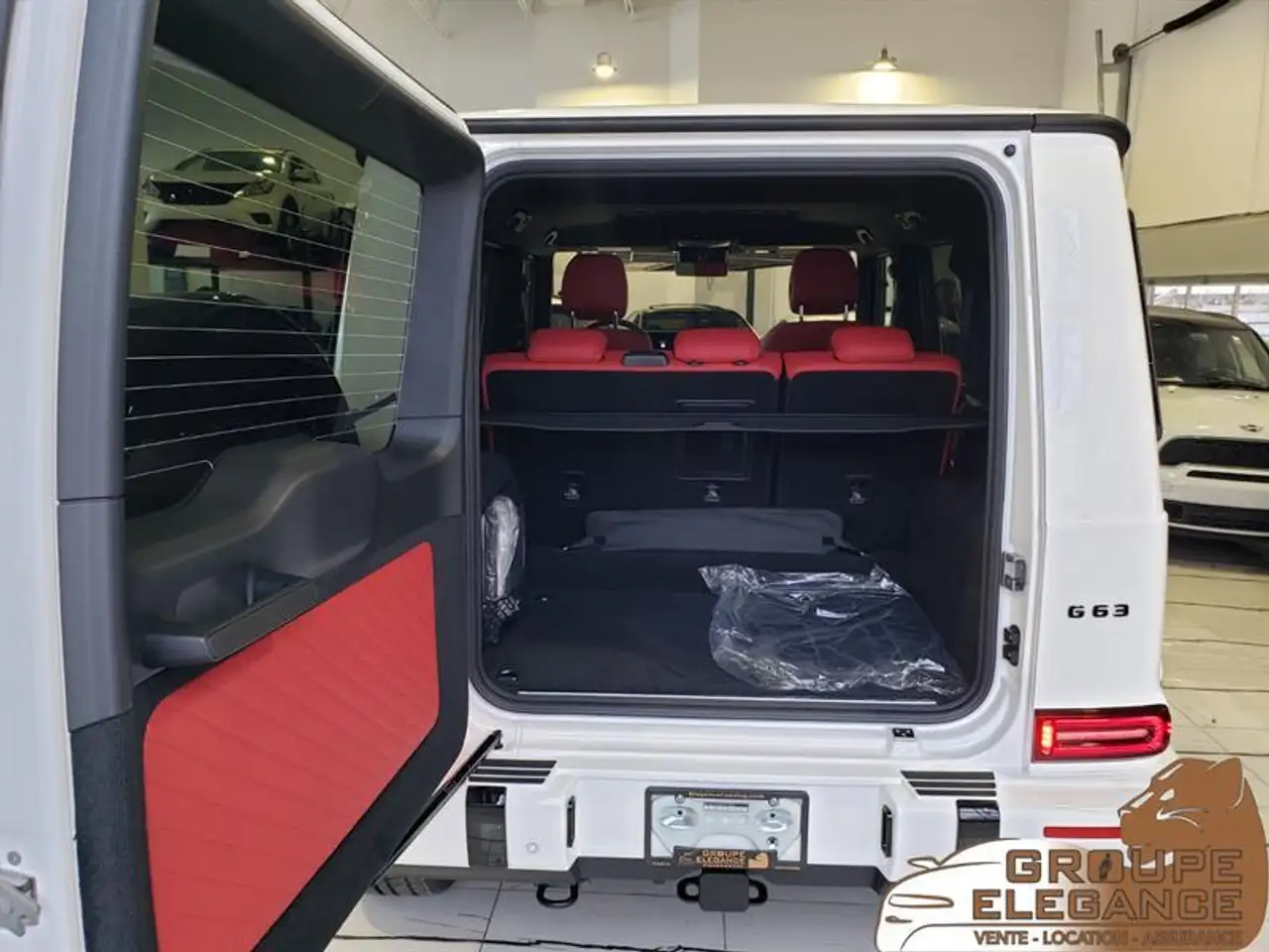 Mercedes-Benz G-Class снимка Mercedes-Benz G-Class