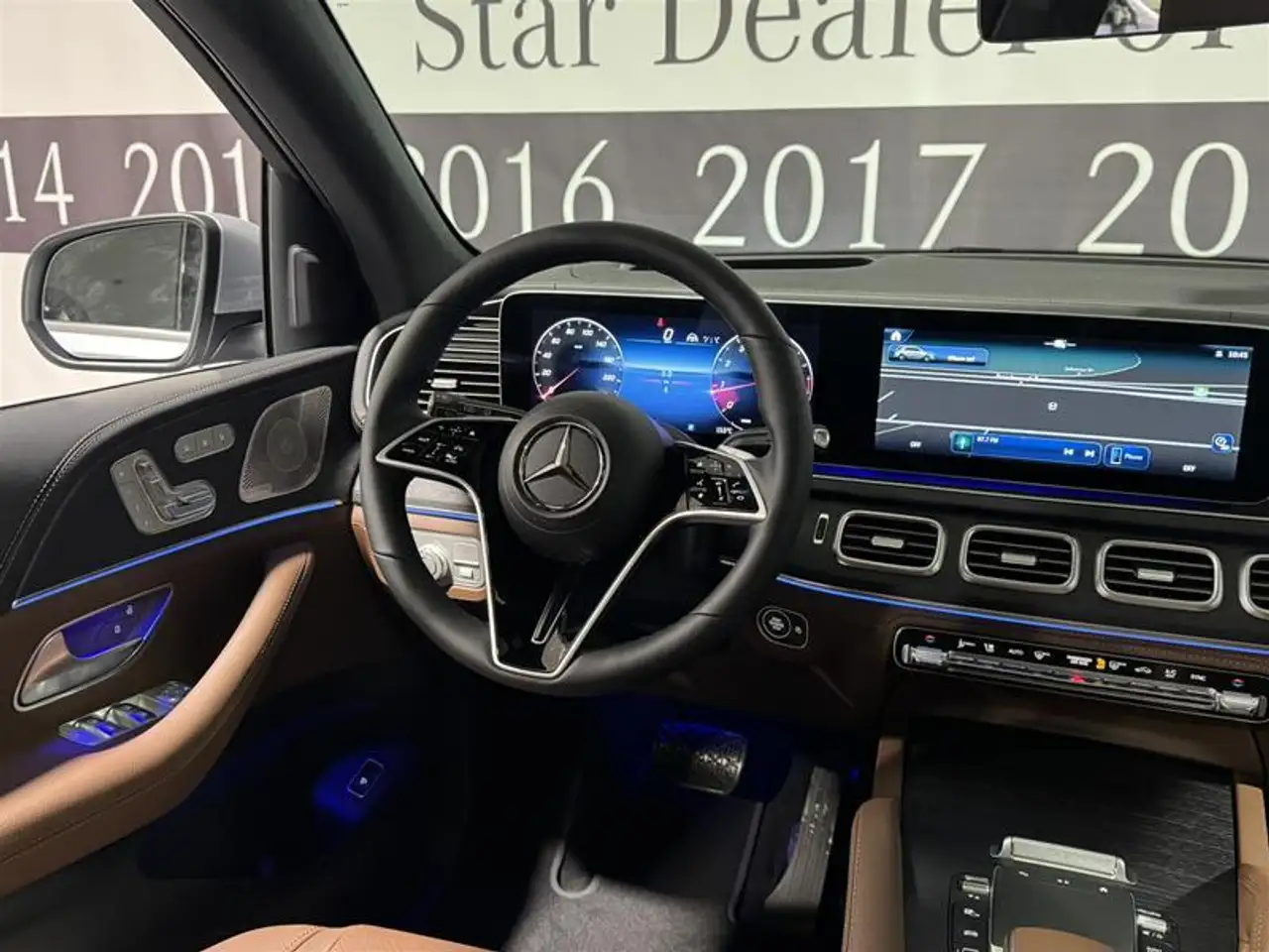 Mercedes-Benz GLE снимка Mercedes-Benz GLE