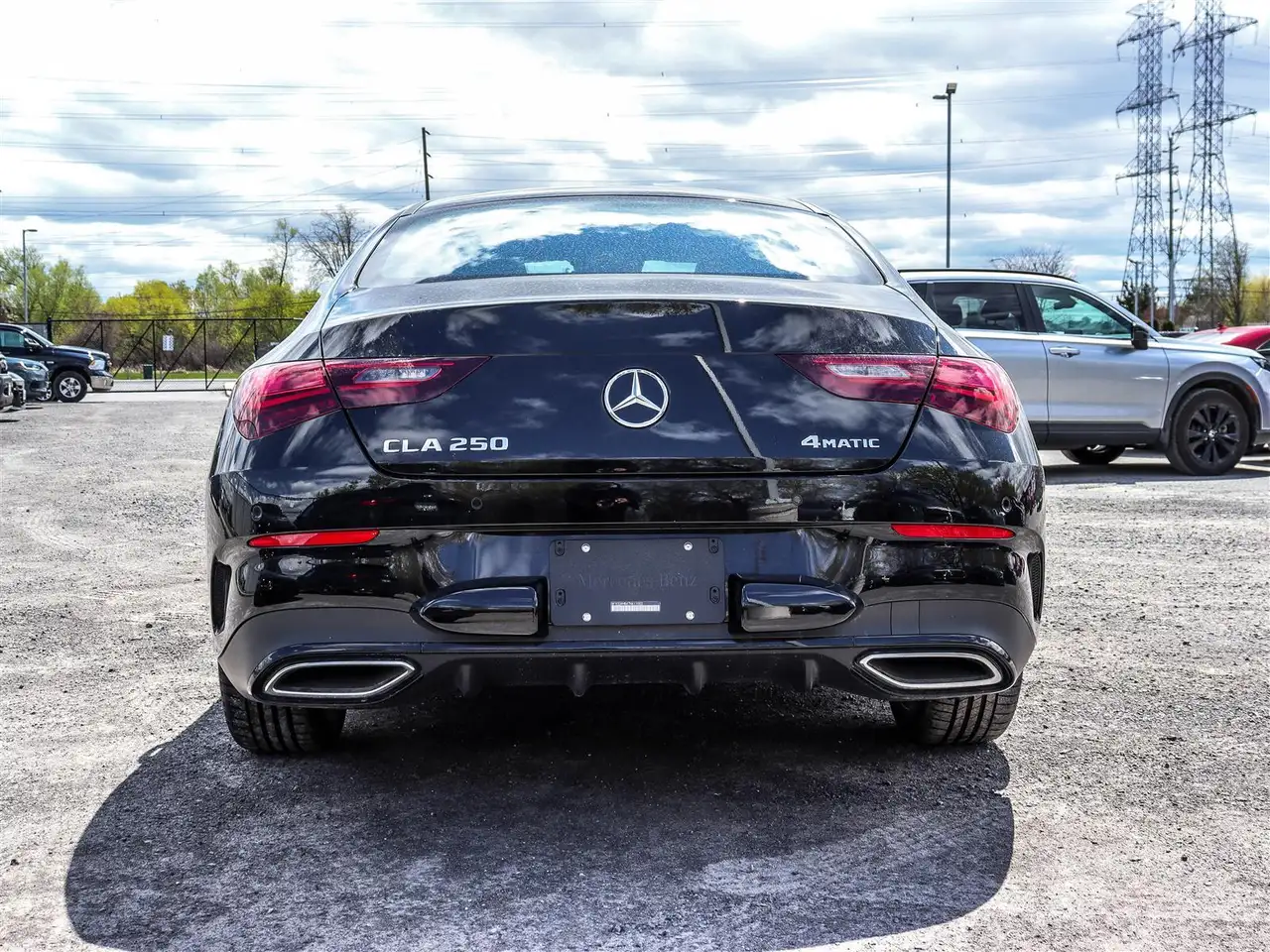Mercedes-Benz CLA снимка Mercedes-Benz CLA