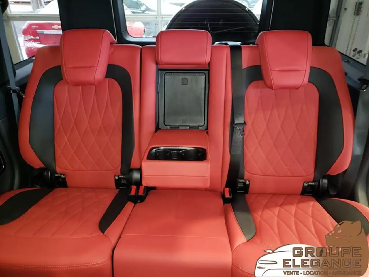 Mercedes-Benz G-Class снимка Mercedes-Benz G-Class