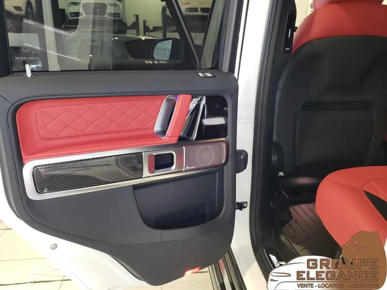 Mercedes-Benz G-Class снимка Mercedes-Benz G-Class