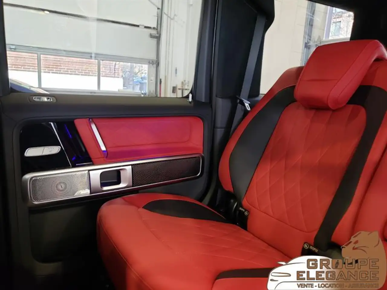 Mercedes-Benz G-Class снимка Mercedes-Benz G-Class