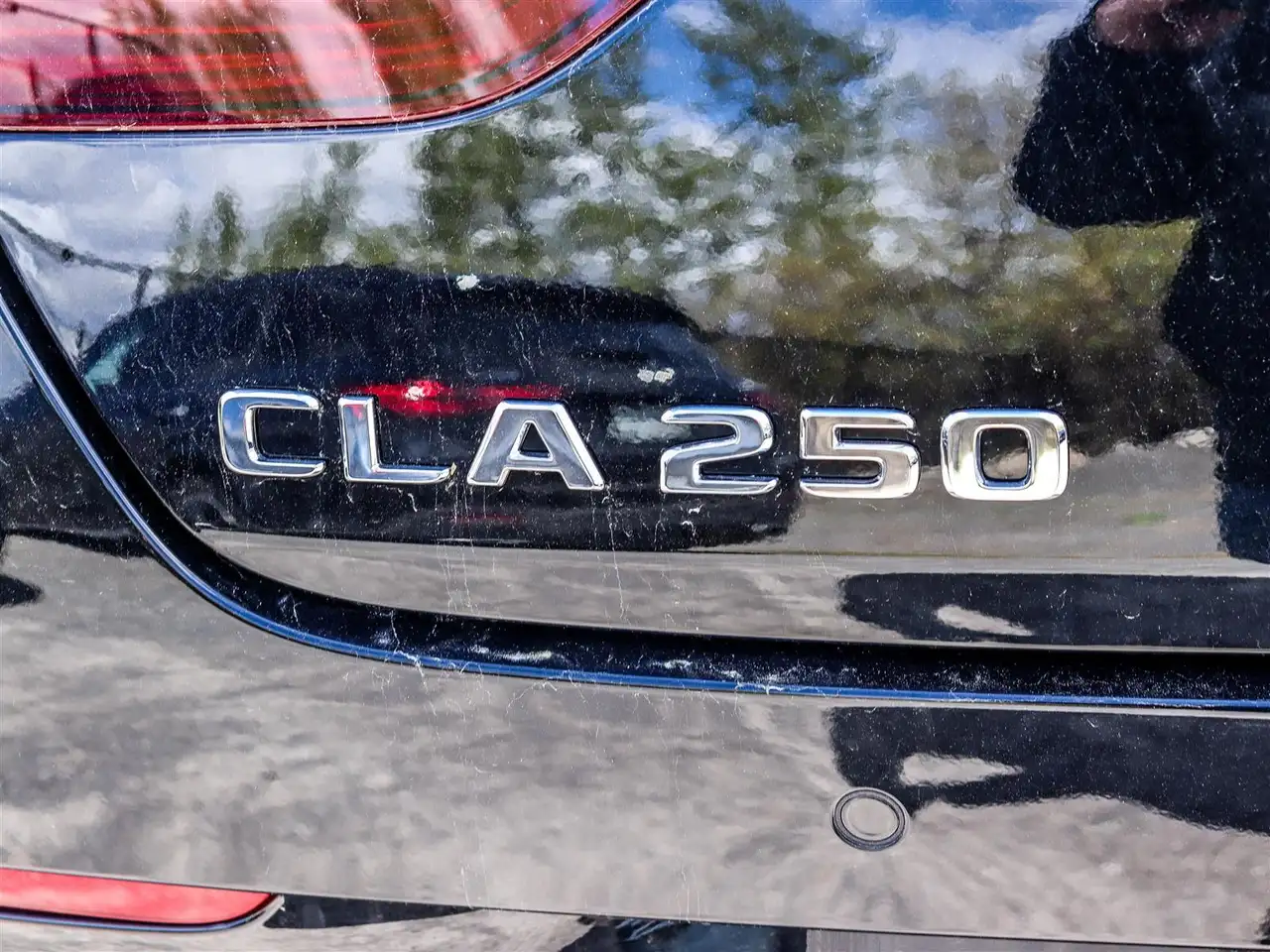 Mercedes-Benz CLA снимка Mercedes-Benz CLA