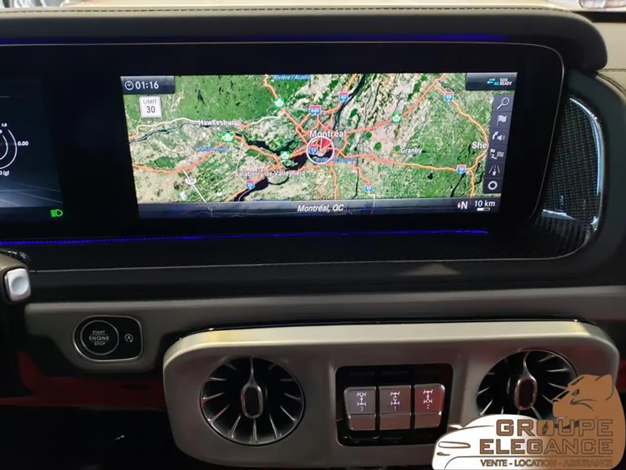 Mercedes-Benz G-Class снимка Mercedes-Benz G-Class